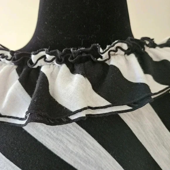 INC International Concepts Black and White Stripe Knee Length Dress - Size 1X - Picture 10 of 10